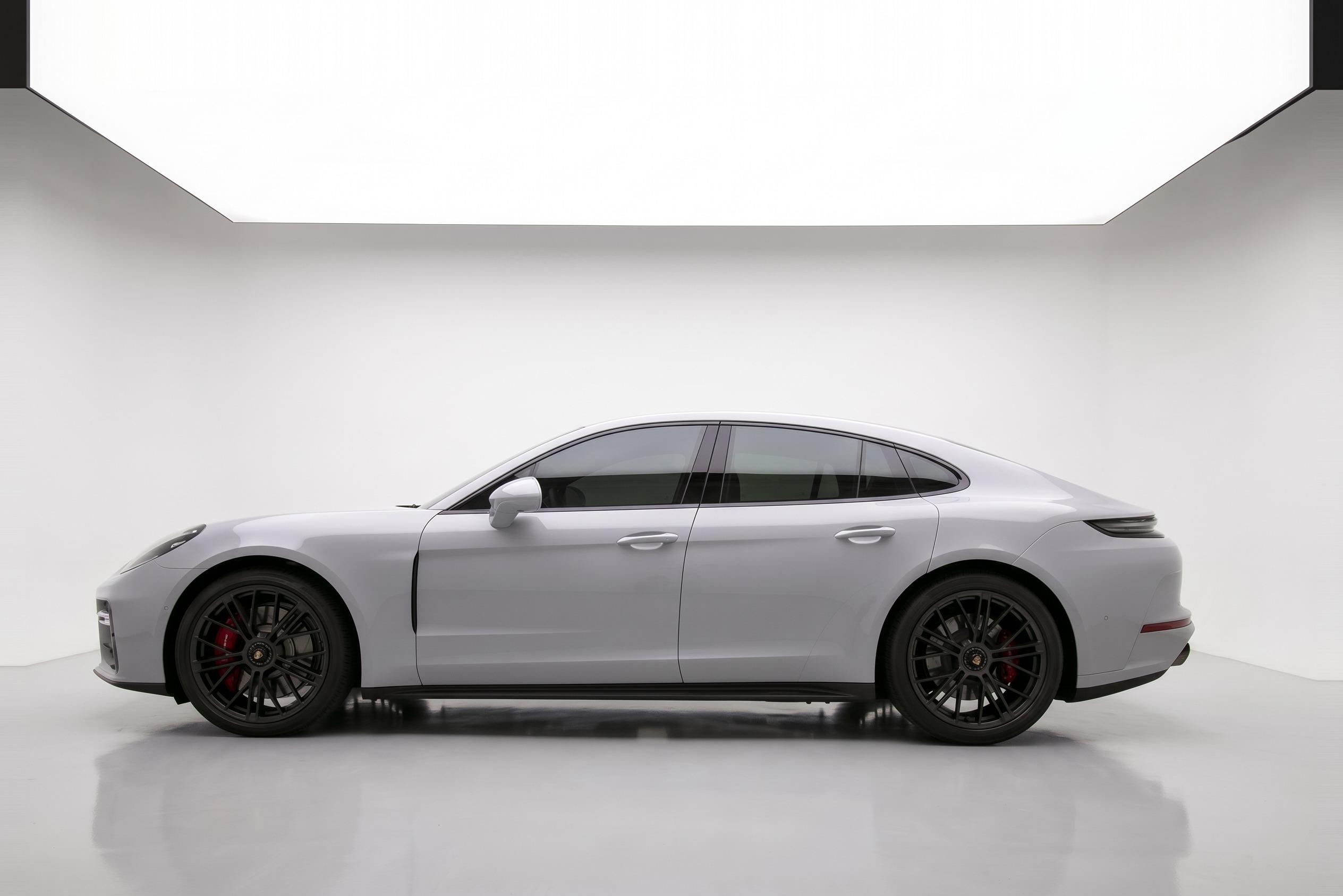 파나메라 GTS