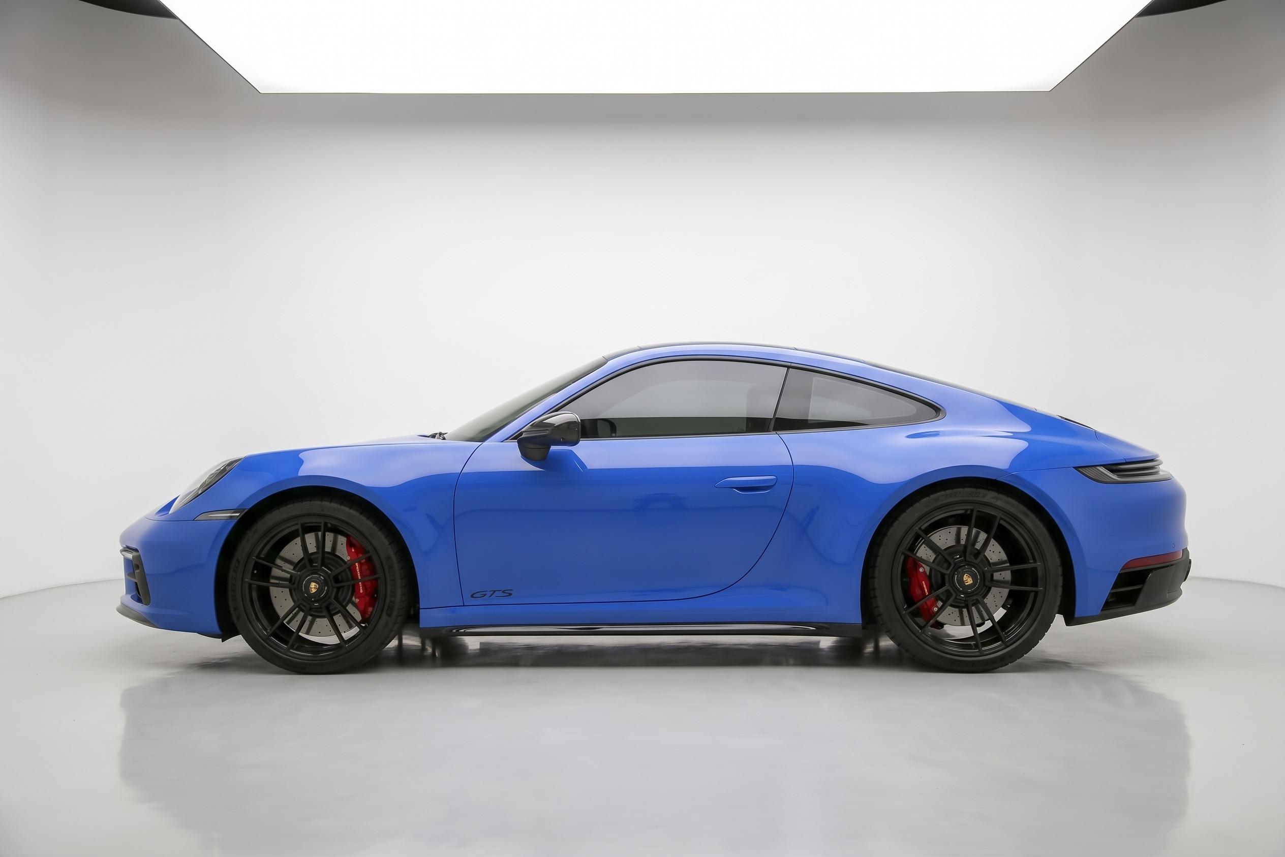 911 카레라 4 GTS