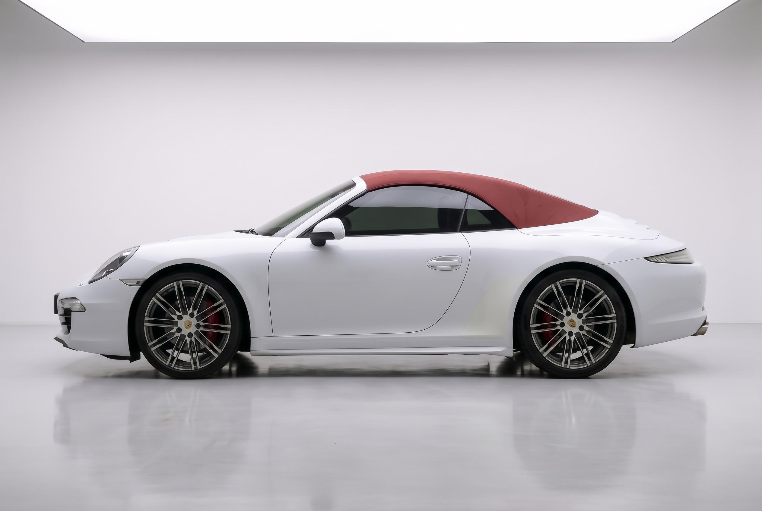 911 카레라 카브리올레 4S