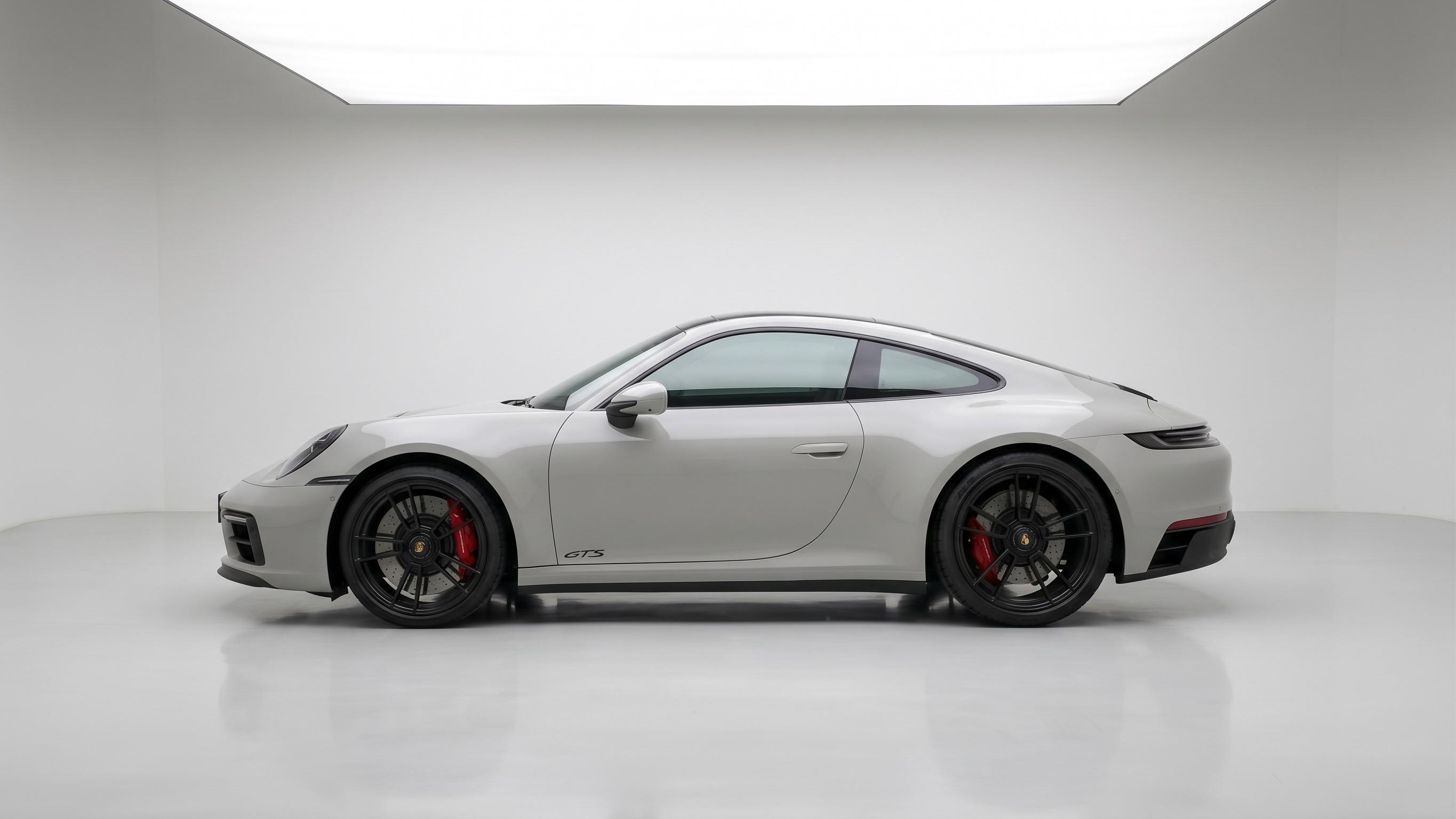 911 카레라 4 GTS