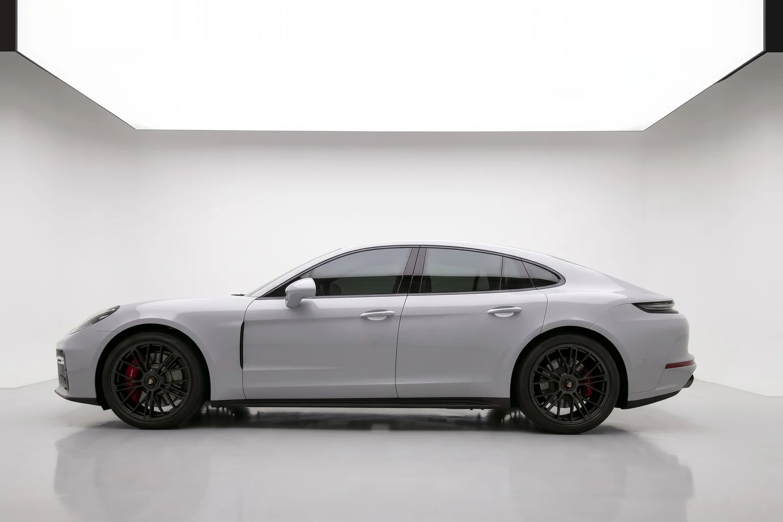 2025 파나메라 GTS 1